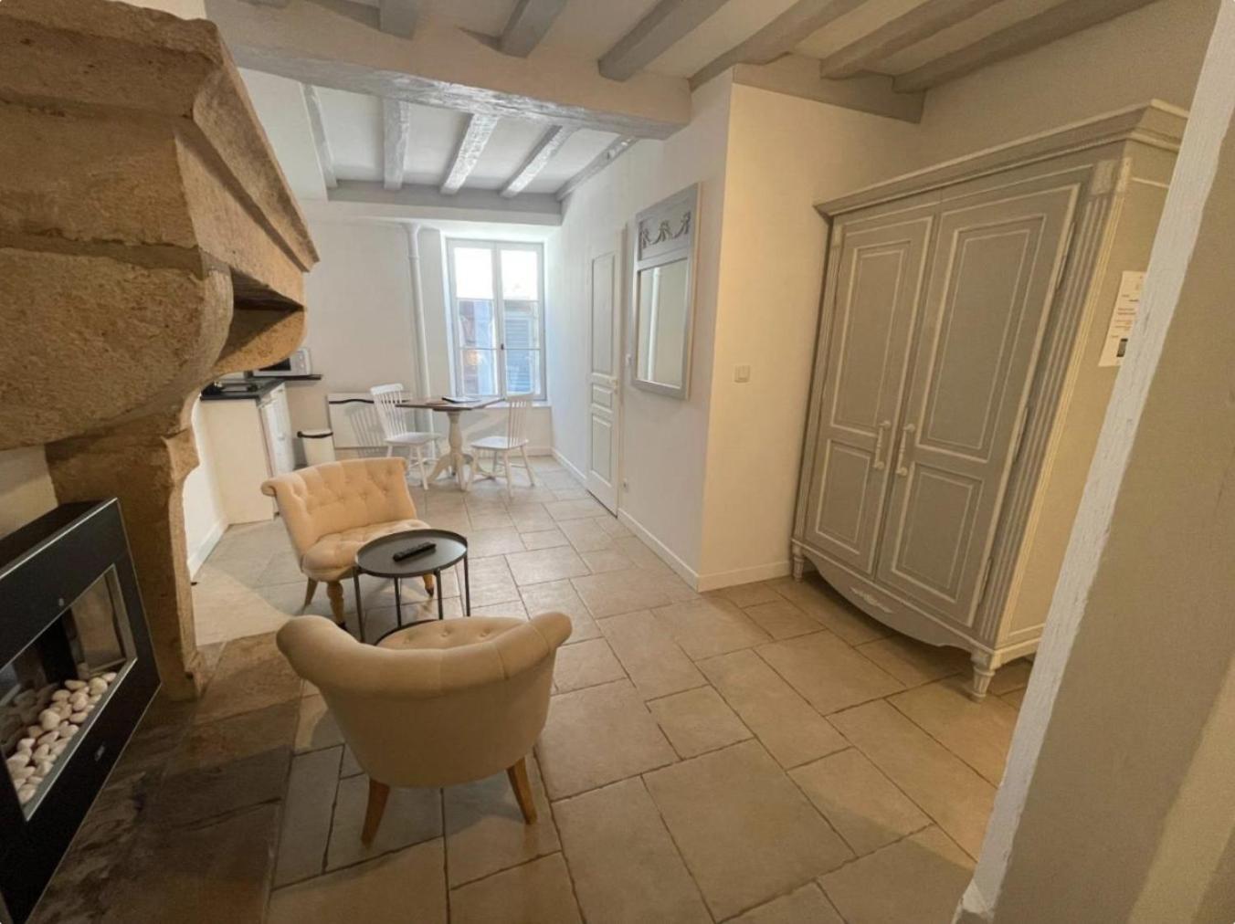 Batisse Paradis- 3 Appartements Calmes Et Elegants Au Centre Historique De Beaune Phòng bức ảnh