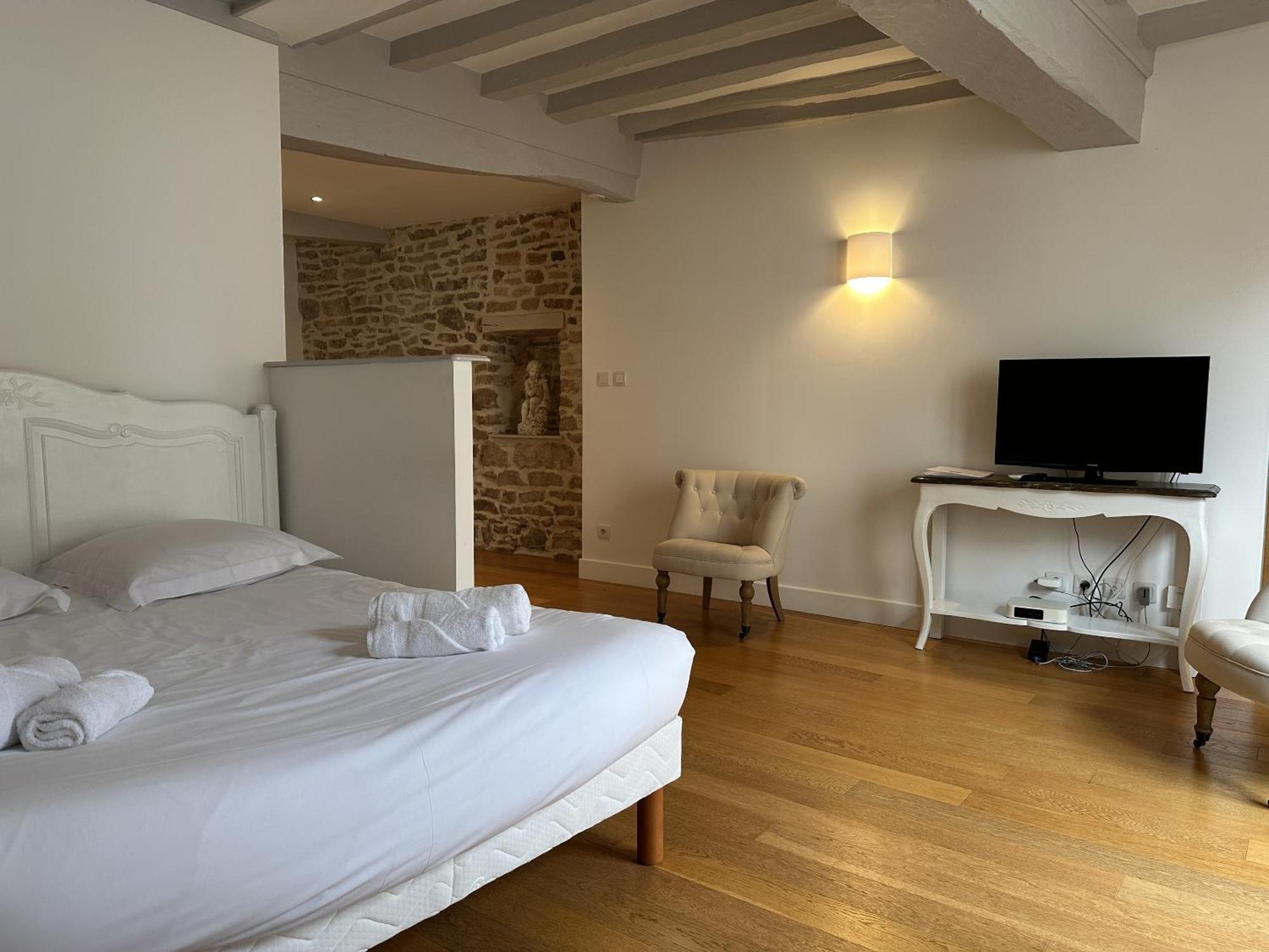 Batisse Paradis- 3 Appartements Calmes Et Elegants Au Centre Historique De Beaune Phòng bức ảnh